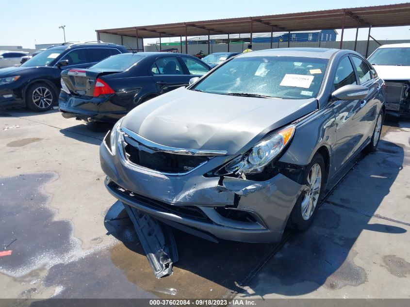 2013 HYUNDAI SONATA LIMITED - 5NPEC4AC6DH799238