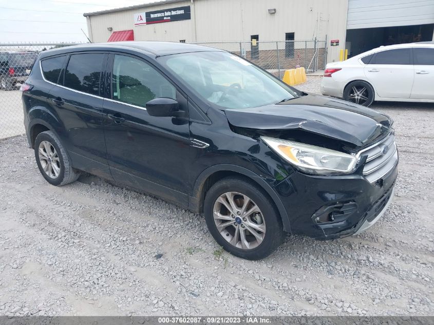 2017 FORD ESCAPE SE - 1FMCU0GD4HUD34641