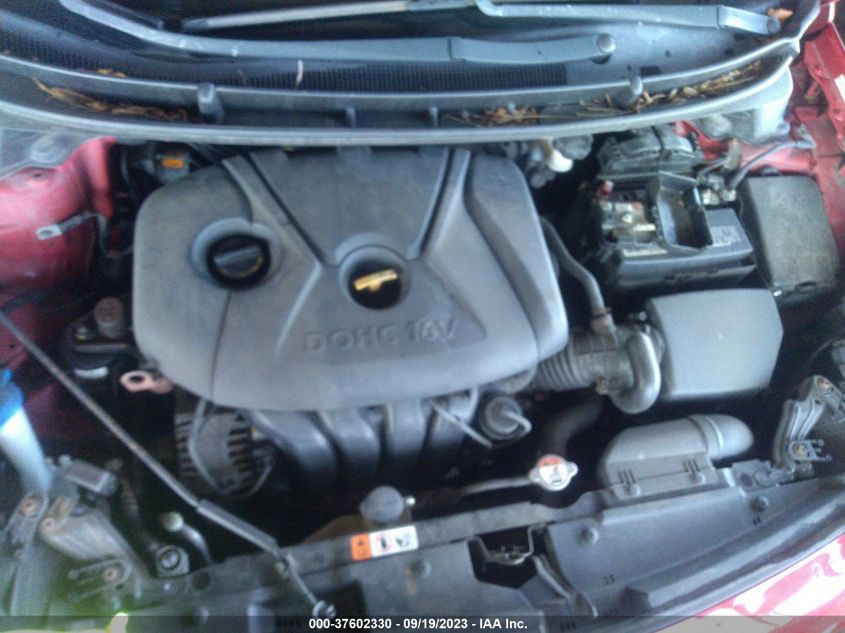 2013 HYUNDAI ELANTRA GT - KMHD35LE0DU049609