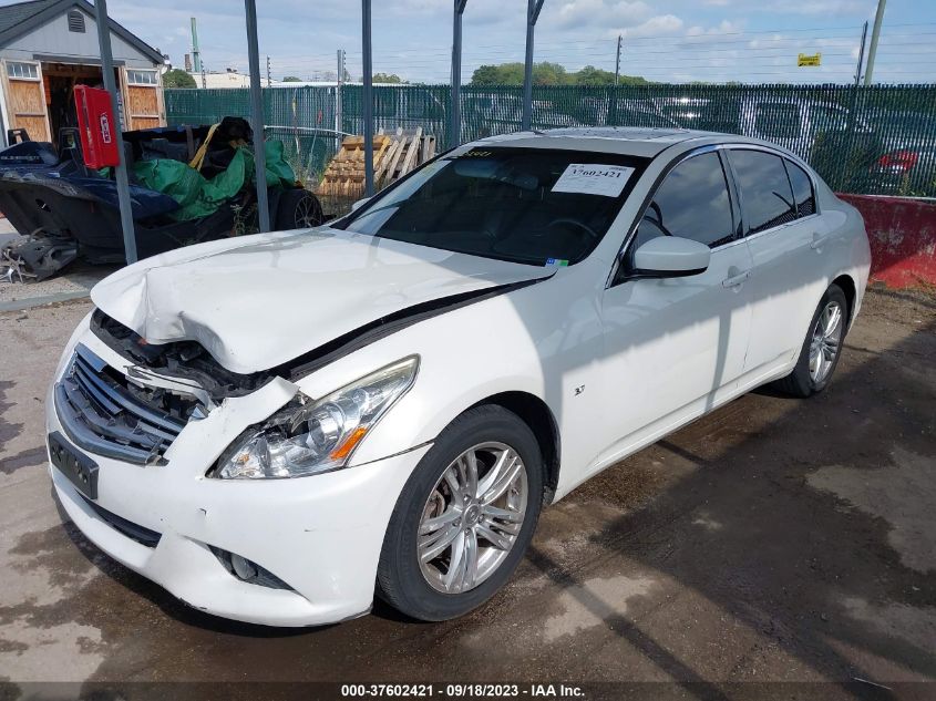 2015 INFINITI Q40 JN1CV6AR0FM650501