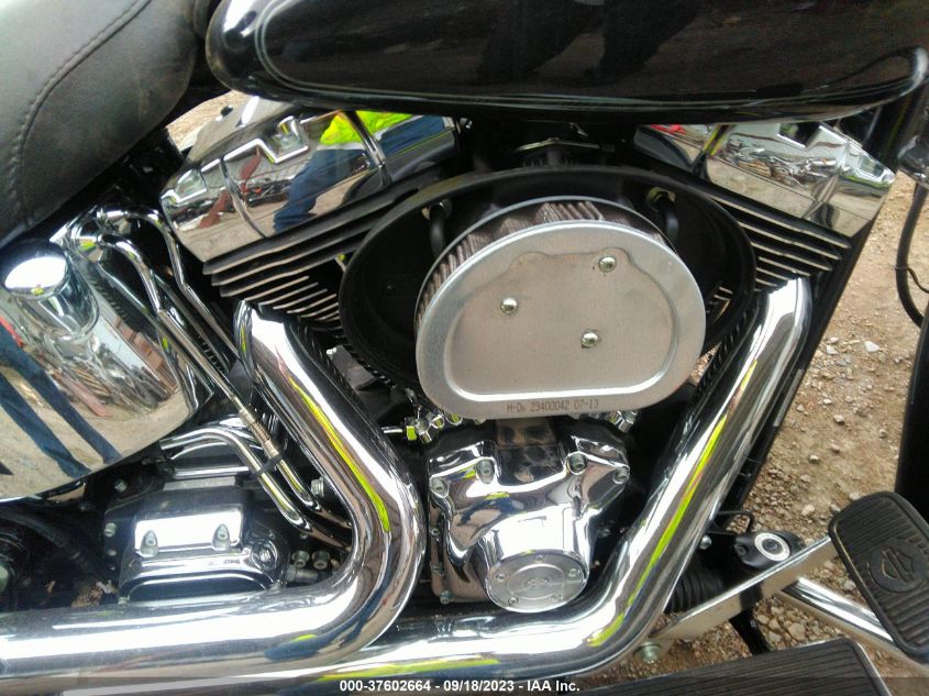 2006 HARLEY-DAVIDSON FLSTCI - 1HD1BWB366Y054890