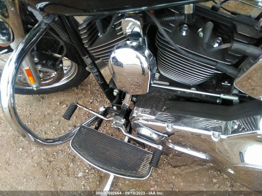 2006 HARLEY-DAVIDSON FLSTCI - 1HD1BWB366Y054890