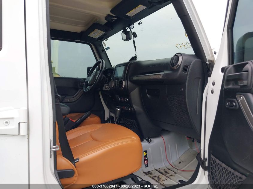 2017 JEEP WRANGLER UNLIMITED SPORT - 1C4BJWDG3HL704672