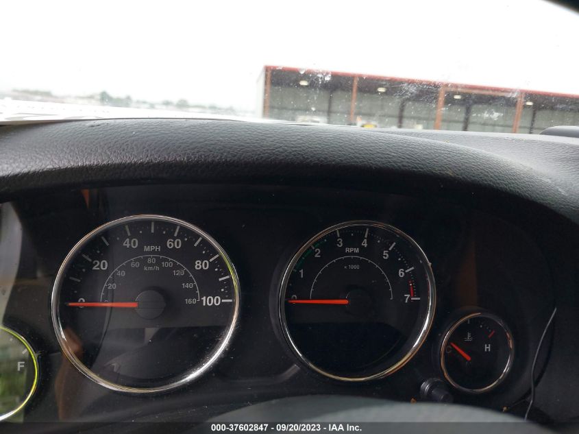 2017 JEEP WRANGLER UNLIMITED SPORT - 1C4BJWDG3HL704672