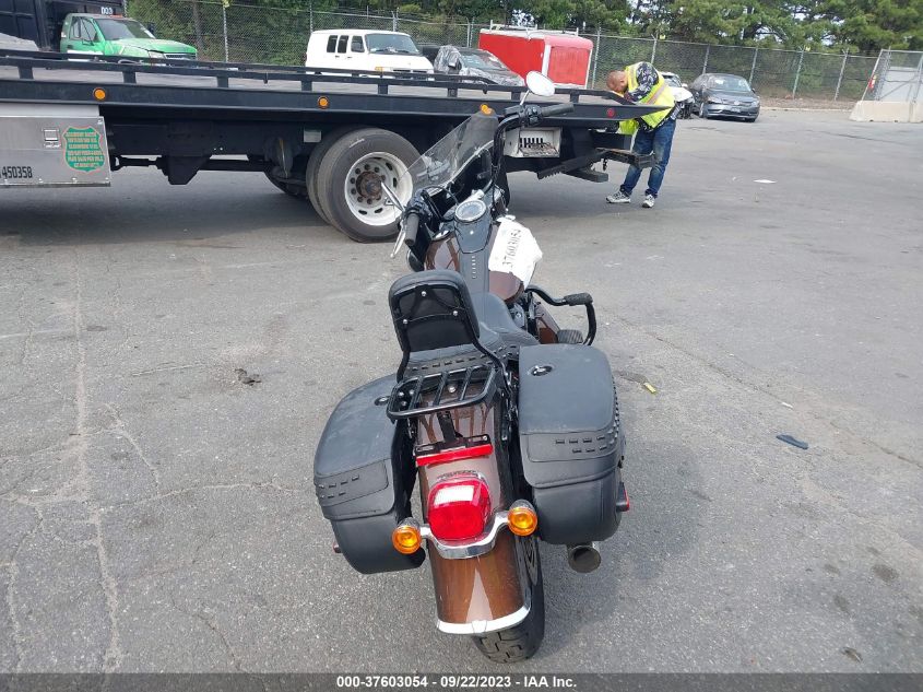 2019 HARLEY-DAVIDSON FLHCS 1HD1YBK26KB056506