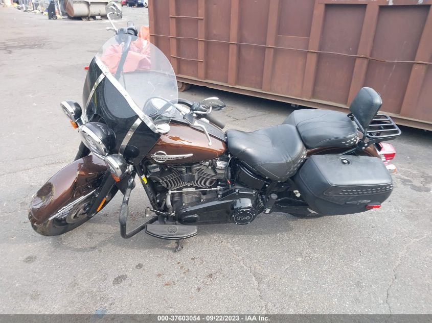 2019 HARLEY-DAVIDSON FLHCS 1HD1YBK26KB056506