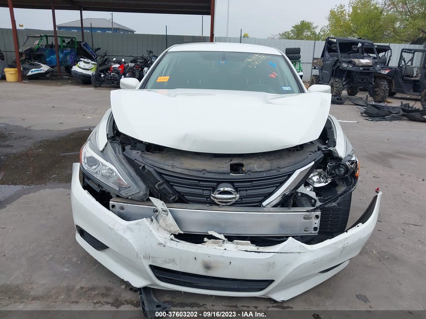 VIN 1N4AL3AP0JC477218 2018 NISSAN ALTIMA 2.5 S