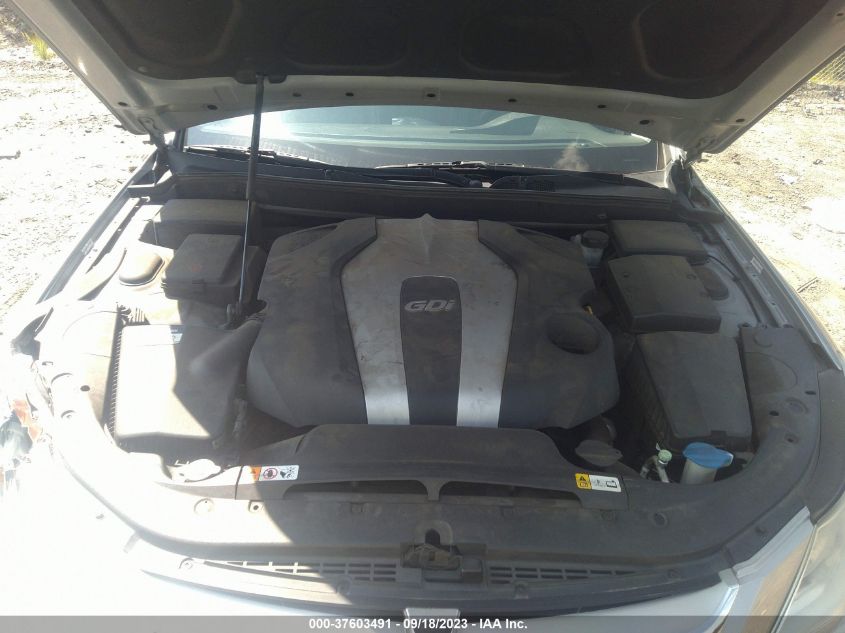 2013 HYUNDAI GENESIS 3.8L - KMHGC4DD3DU247968