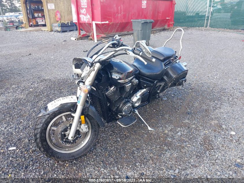 2011 YAMAHA XVS1300 A - JYAVP31E2BA000040