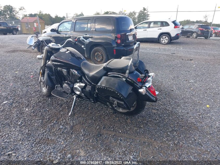 2011 YAMAHA XVS1300 A - JYAVP31E2BA000040