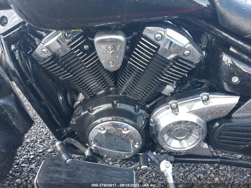 2011 YAMAHA XVS1300 A - JYAVP31E2BA000040