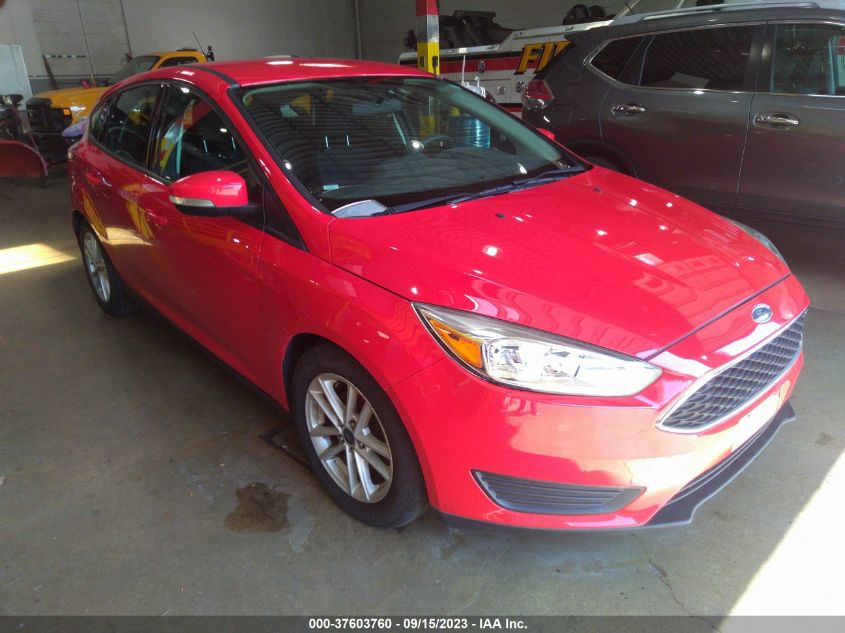 2016 FORD FOCUS SE - 1FADP3K28GL403025