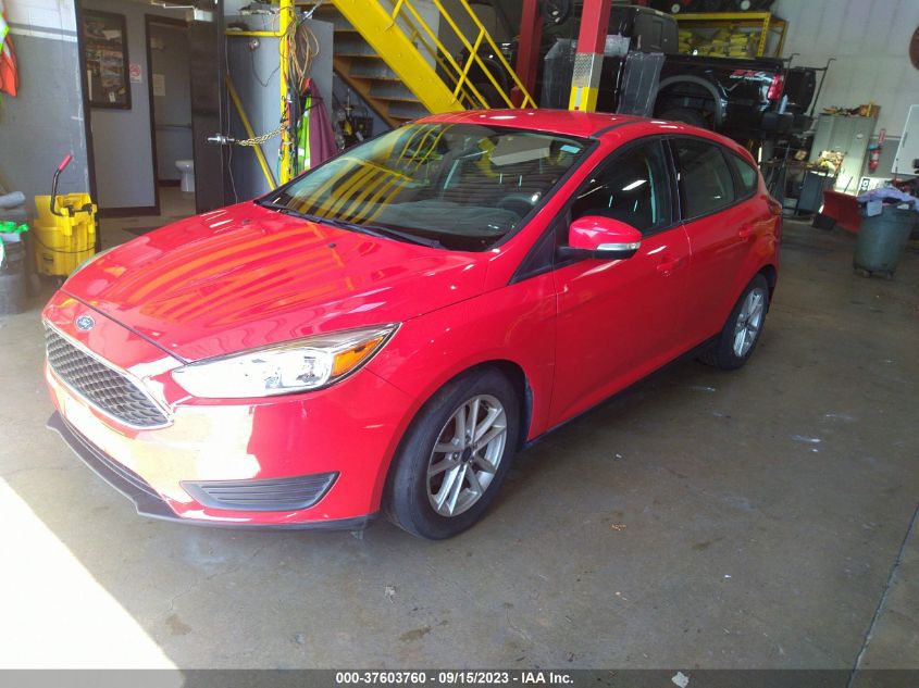 2016 FORD FOCUS SE - 1FADP3K28GL403025