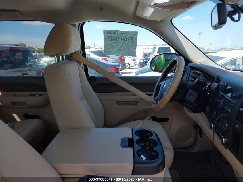 2013 GMC SIERRA 1500 SLE - 3GTP2VE78DG229362
