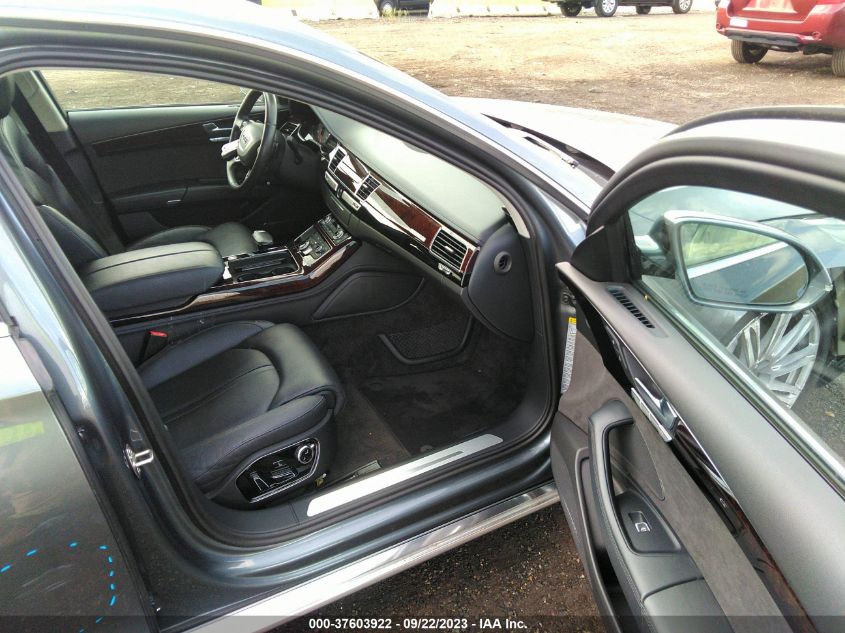2015 AUDI A8 L 4.0T WAU32AFD5FN002391