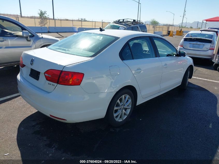 2013 VOLKSWAGEN JETTA SEDAN SE W/CONVENIENCE/SUNROOF - 3VWDP7AJ8DM441436