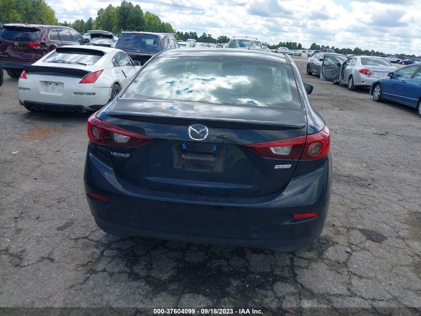 2018 MAZDA MAZDA3 4-DOOR TOURING 3MZBN1V33JM250167