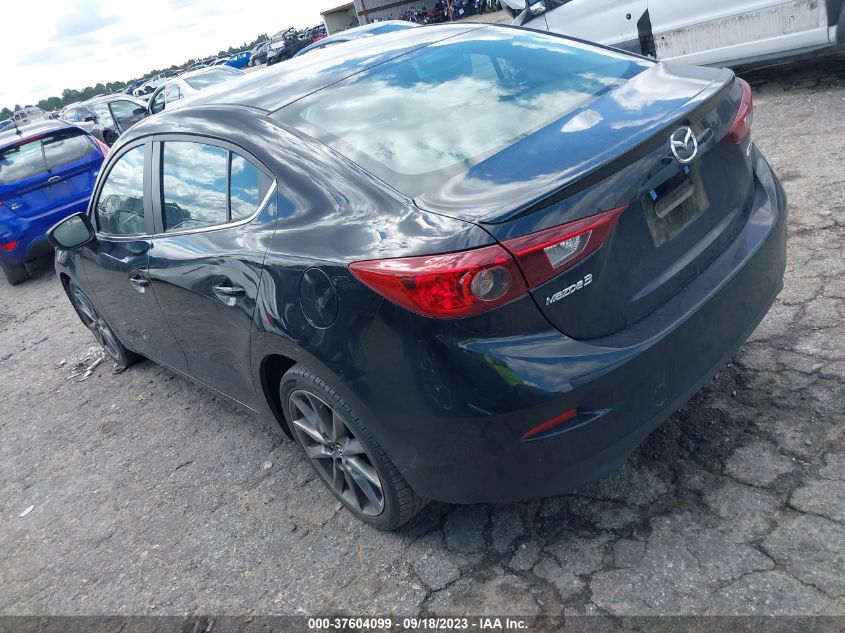 2018 MAZDA MAZDA3 4-DOOR TOURING 3MZBN1V33JM250167