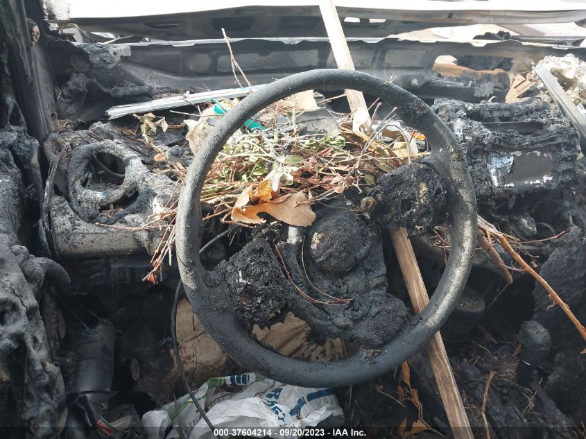 2015 TOYOTA RAV4 LE - JTMZFREV3FJ051168