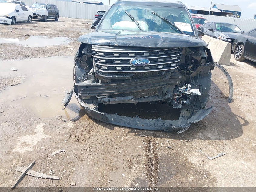 VIN 1FM5K7B8XHGC84411 2017 FORD EXPLORER BASE