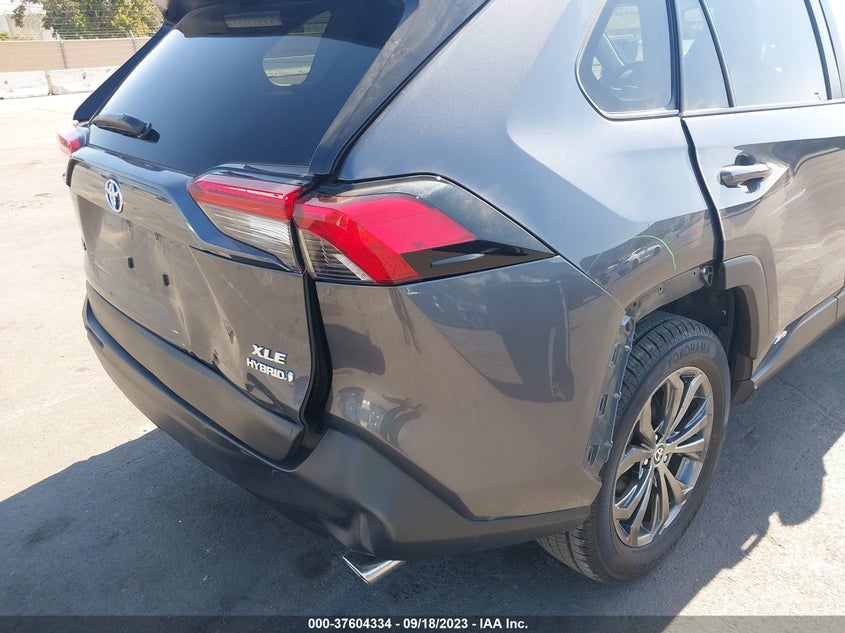 VIN JTMB6RFV6ND050206 2022 TOYOTA RAV4 XLE PREMIUM