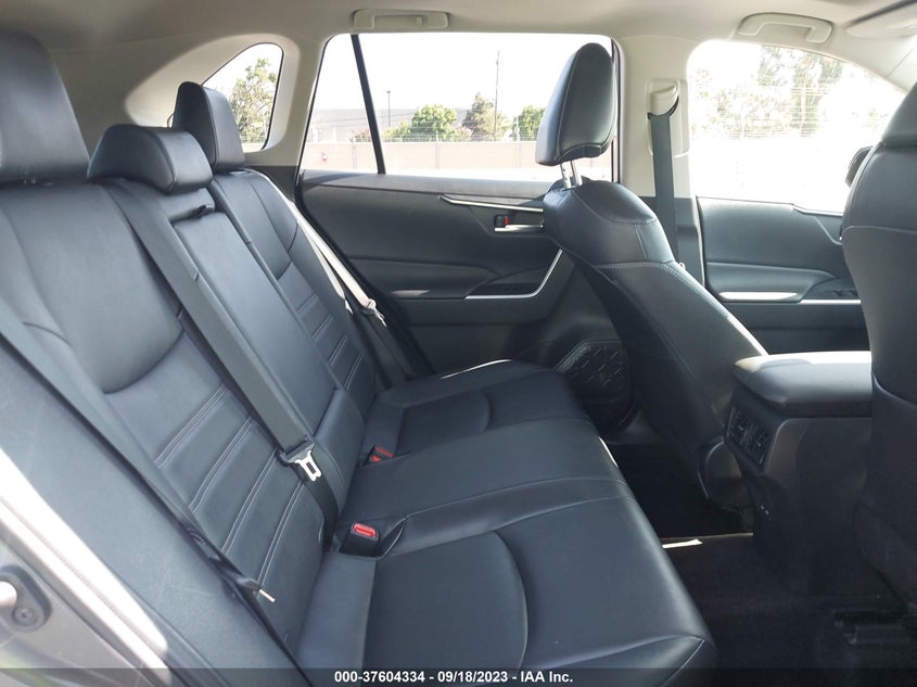 VIN JTMB6RFV6ND050206 2022 TOYOTA RAV4 XLE PREMIUM