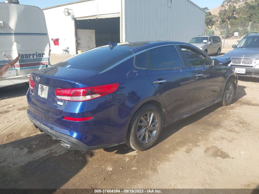 5XXGT4L32KG337824 Kia Optima LX 4