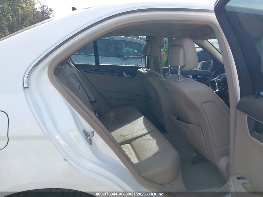 2014 MERCEDES-BENZ C-CLASS C 300 - WDDGF8AB5ER319804