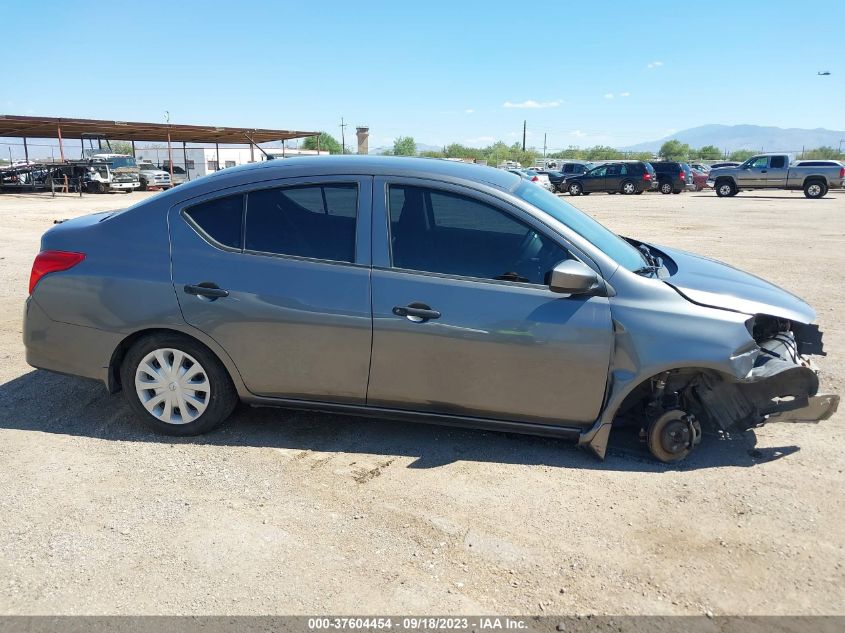 2017 NISSAN VERSA SEDAN S - 3N1CN7AP7HL812657