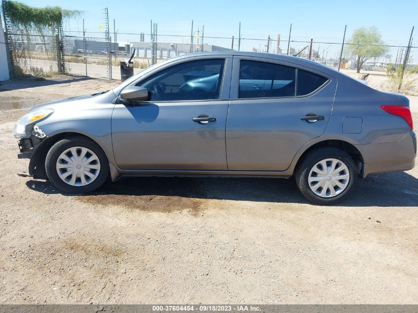 2017 NISSAN VERSA SEDAN S - 3N1CN7AP7HL812657