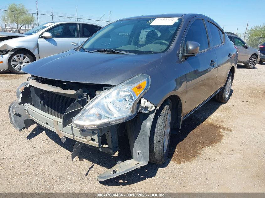 2017 NISSAN VERSA SEDAN S - 3N1CN7AP7HL812657