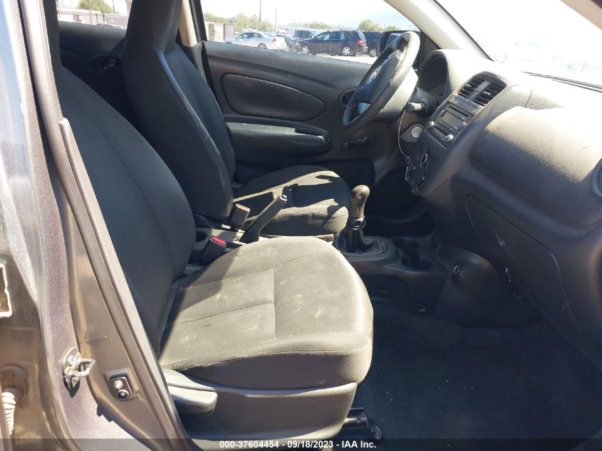 2017 NISSAN VERSA SEDAN S - 3N1CN7AP7HL812657