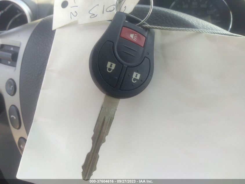 2013 NISSAN ROGUE S - JN8AS5MT2DW523415