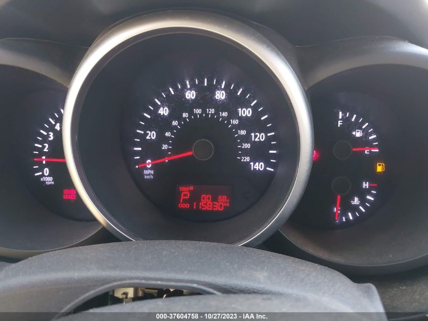 2013 KIA SOUL + - KNDJT2A62D7544670