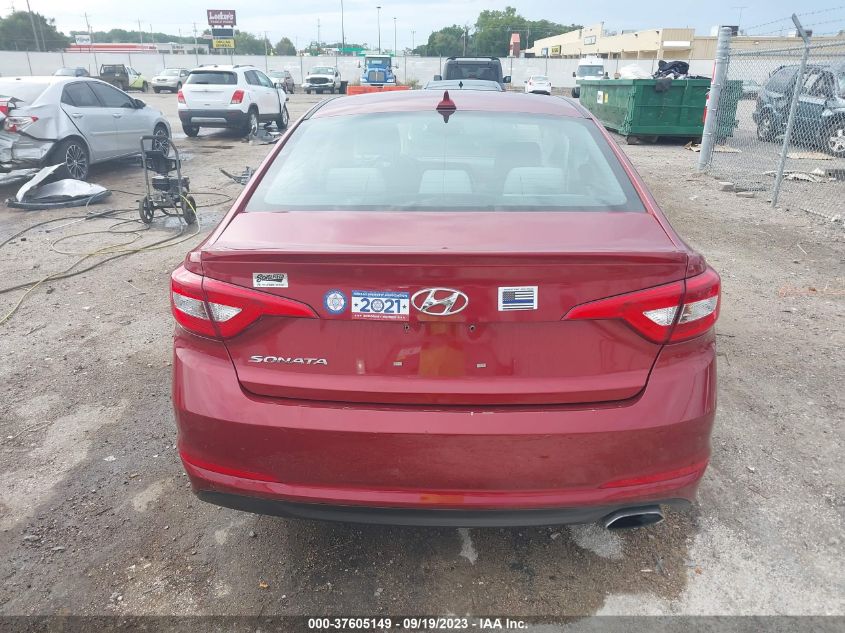 2015 HYUNDAI SONATA 2.4L SE - 5NPE24AF9FH257387