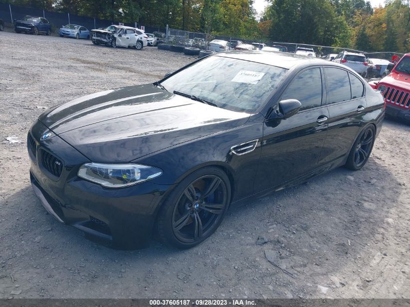 WBSFV9C53FD594228 2015 BMW M5, photo no. 2