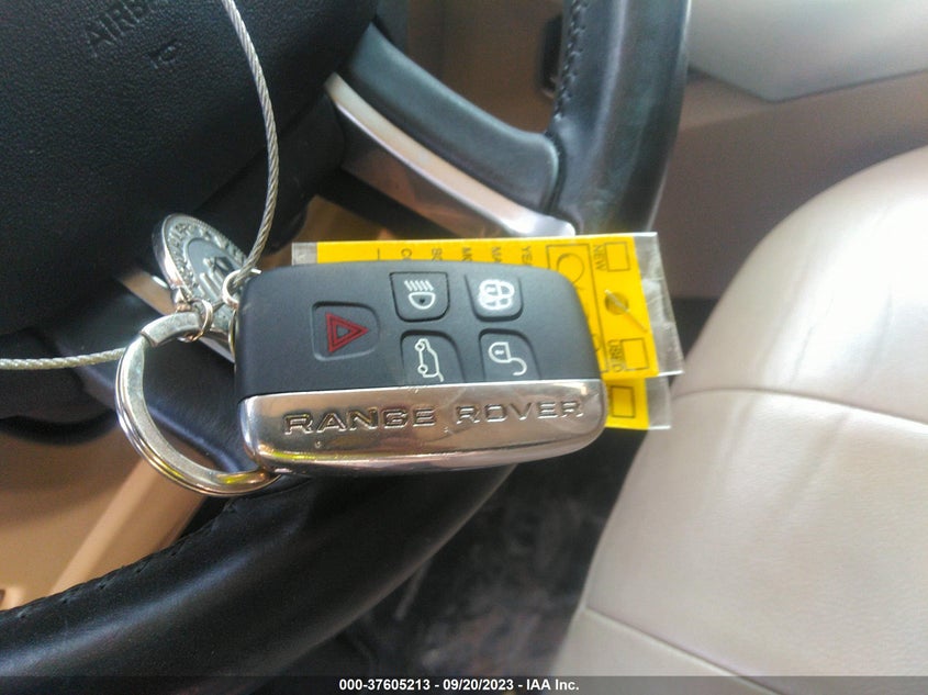 VIN SALVP2BGXHH187597 2017 LAND ROVER RANGE ROVER EVOQUE SE