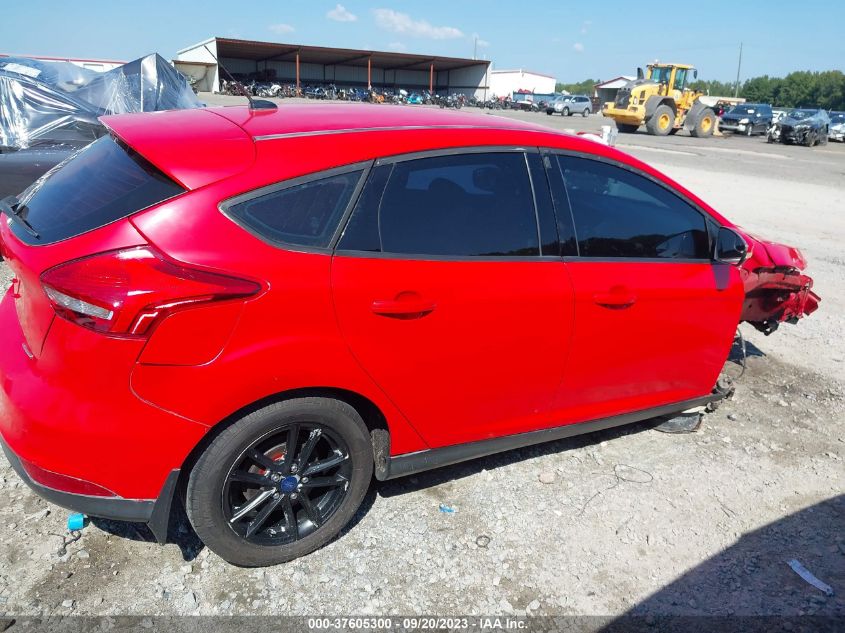 2015 FORD FOCUS SE - 1FADP3K27FL315789