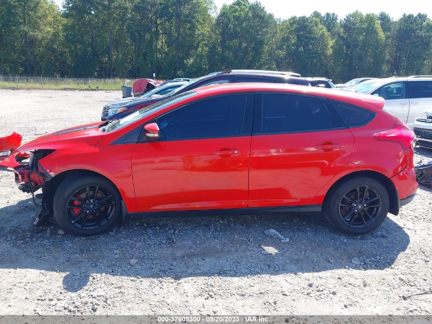 2015 FORD FOCUS SE - 1FADP3K27FL315789