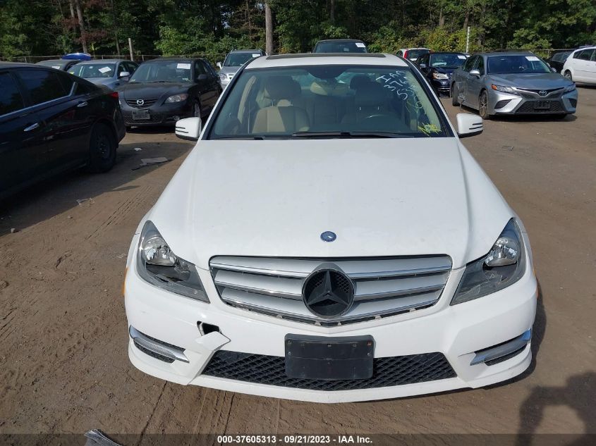 2013 MERCEDES-BENZ C-CLASS C 300 - WDDGF8AB7DR275965
