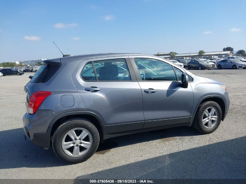 3GNCJKSBXLL326861 Chevrolet Trax LS 14