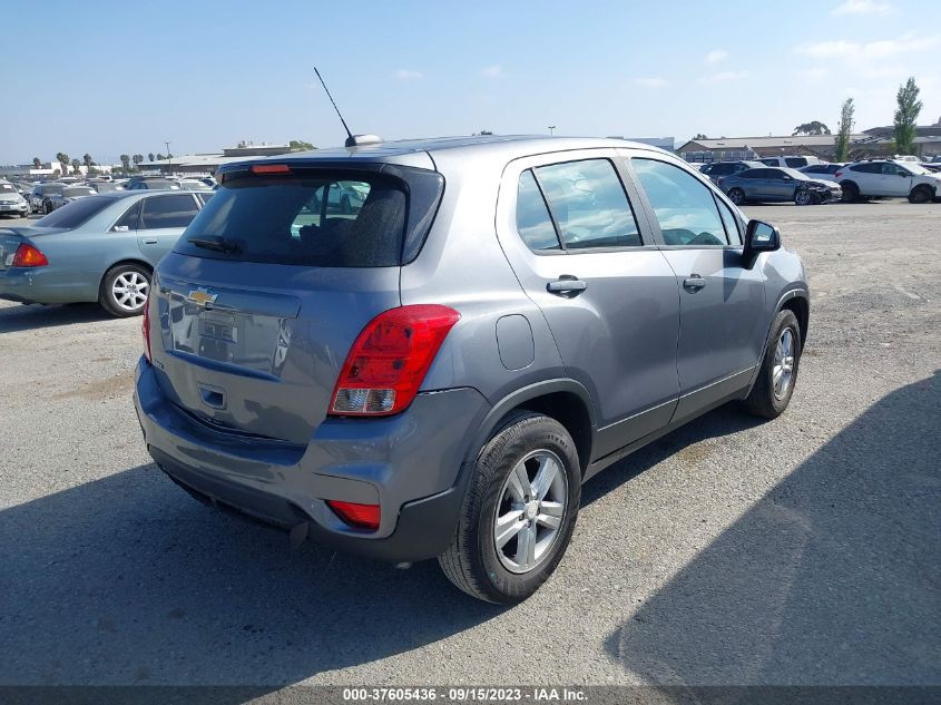 3GNCJKSBXLL326861 Chevrolet Trax LS 4