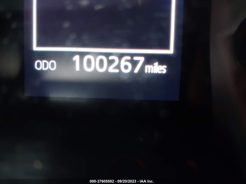 2019 TOYOTA CAMRY LE/SE/XLE/L - 4T1B11HK5KU205838