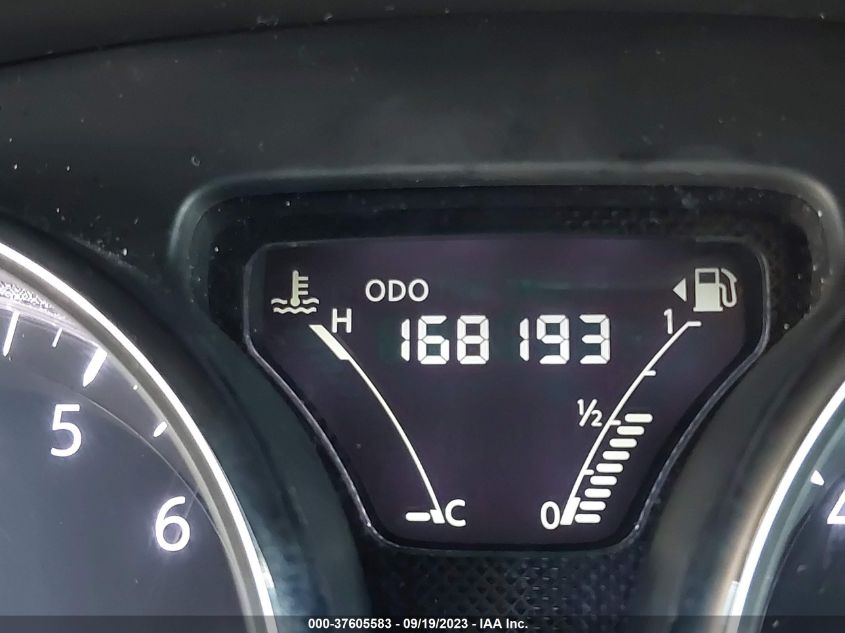 2019 NISSAN VERSA SEDAN SV - 3N1CN7AP2KL845203