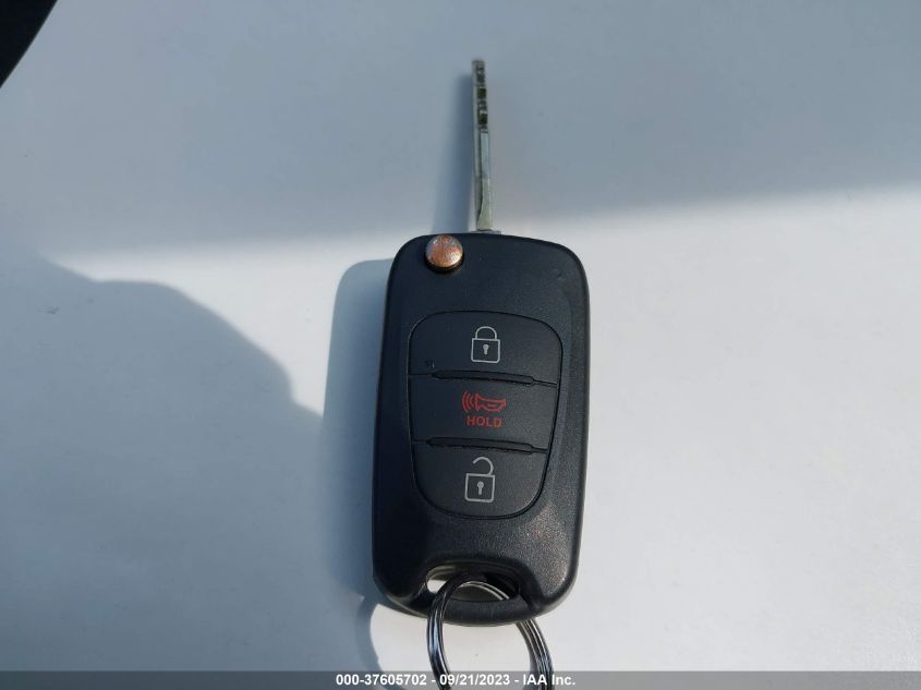 2013 KIA SOUL BASE - KNDJT2A53D7525942
