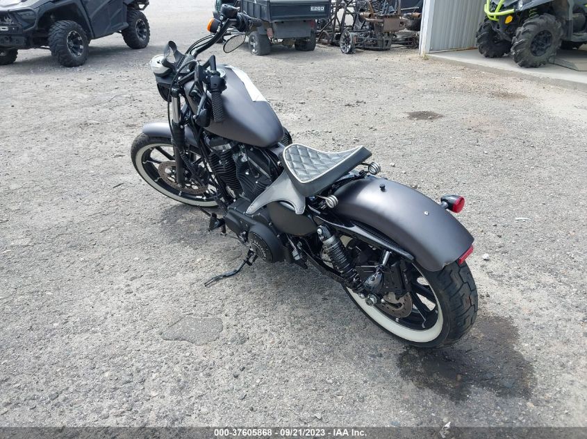 2016 HARLEY-DAVIDSON XL883 IRON 883 - 1HD4LE217GC416677