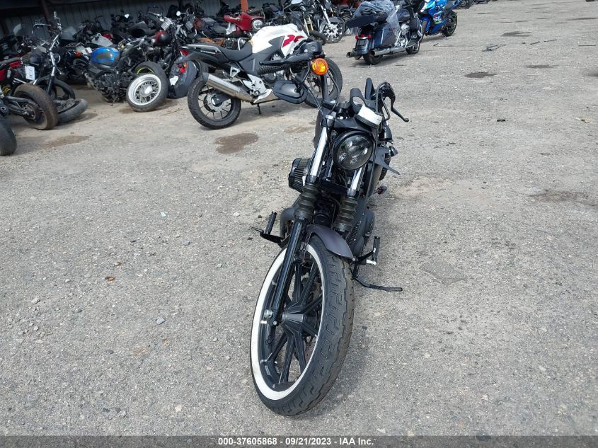 2016 HARLEY-DAVIDSON XL883 IRON 883 - 1HD4LE217GC416677