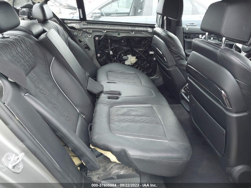2022 BMW 7 SERIES 740I WBA7T2C08NCG92446