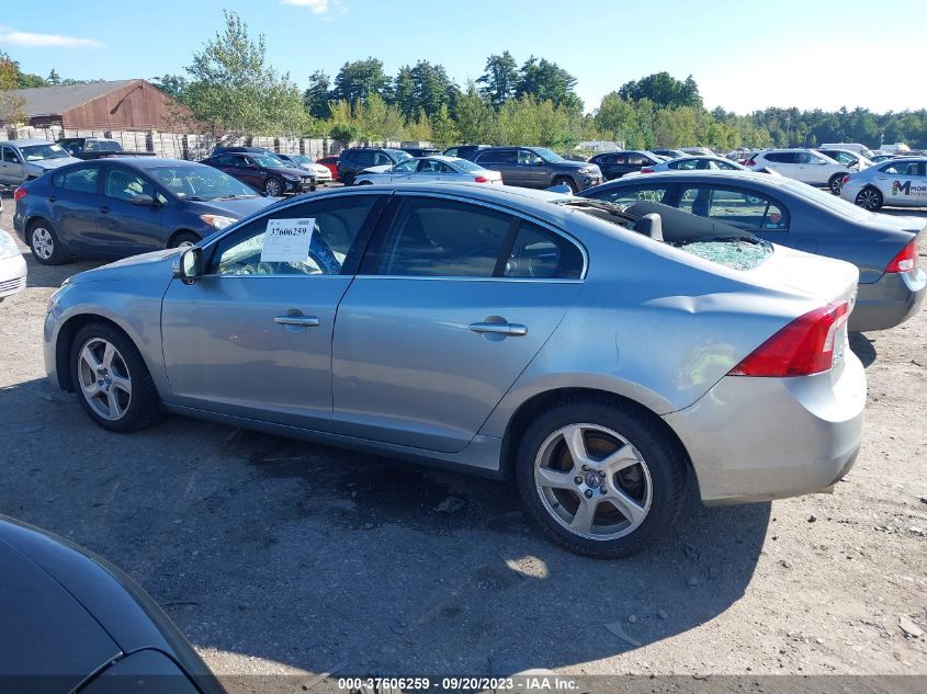 2013 VOLVO S60 T5 - YV1612FS4D2186304