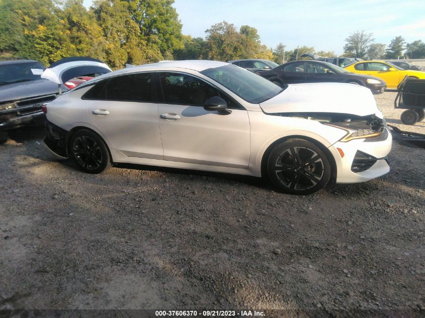 2021 KIA K5 GT-LINE - 5XXG64J26MG018981